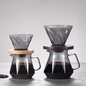 Heat-resistant glass coffee pour-over set with wooden stand in 400ml and 600ml sizes