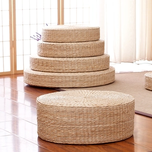 Handcrafted Japanese straw tatami floor cushion set for meditation and yoga seats