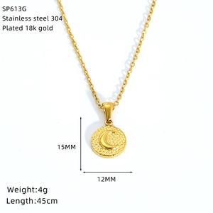 Detail of 18K gold plated moon pendant necklace with technical size and weight specs