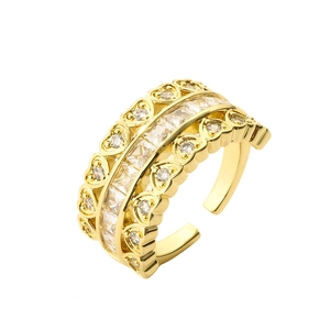 Bague couronne à la mode plaquée or avec pierres de zircone géométriques et design ouvert