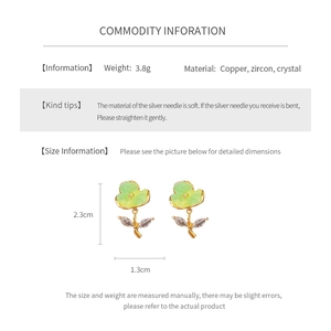 Detailed size specifications for gold-plated green crystal flower earrings with silver posts