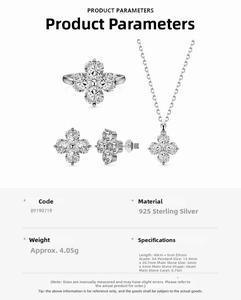 Detailed spec view of S925 sterling silver clover necklace with heart-shaped 5A zircon
