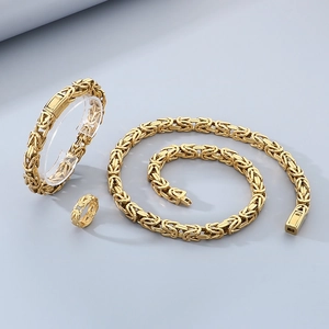 Set di gioielli bizantini dorati da 3 pezzi con collana, bracciale e anello abbinato