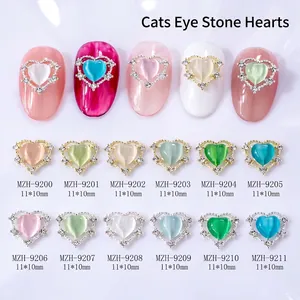 Charmant ongle cœur œil de chat avec cadre en alliage strass pour manucure