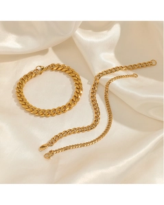 Polished 18K gold-plated Cuban link necklace and bracelet set with lobster clasps