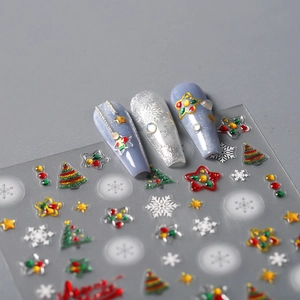 3D Weihnachts-Nagelaufkleber mit goldgeprägten Weihnachtsbäumen und Schneeflocken-Design