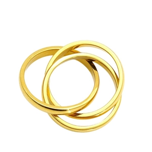 Polished 18k gold plated stainless steel triple interlocking bands ring for women