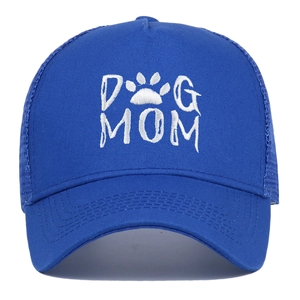 Casquette trucker bleue en coton avec broderie DOG MOM et maille respirante