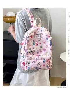 Zaino rosa per studentessa con stampe di farfalle e fiori e doppia cerniera lampo