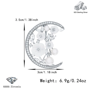 Detail of silver S925 flower brooch with pearls and zircon showing 3.5cm by 3cm size