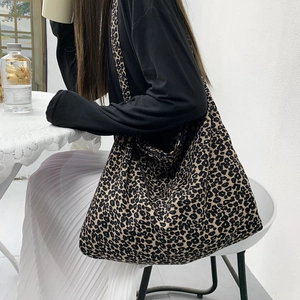 Fashionable leopard print corduroy tote bag with large capacity for women