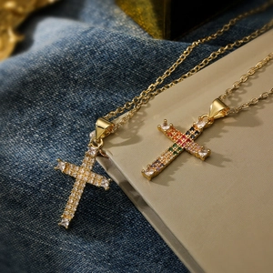 Collana Con Pendente A Croce Rame Placcato Oro Zirconia Micro Pave Hip Hop Gioielli Di Lusso Per Donne