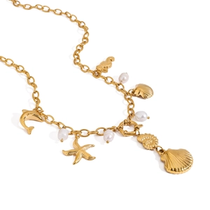 Collier en acier inoxydable doré avec pendentifs étoile de mer coquillage et perles