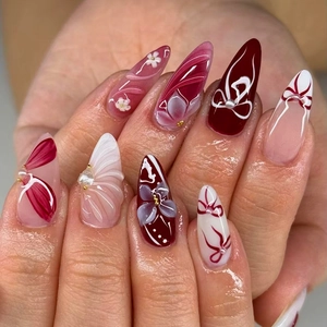 Press On Nails 3D Flower Bow Artificial Pearl Decor Dark Red Almond Shape French Style Elegant Luxury Fake Nails