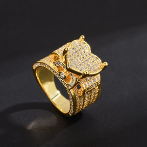 Exquisite gold-plated heart ring fully paved with white zircon stones for a luxury look