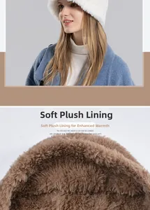 Détail de la doublure en peluche chaude d'un bonnet blanc tricoté pour l'hiver doux