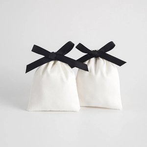 Jewelry Packaging Pouch Microfiber Velvet Drawstring Bag With Black Grosgrain Ribbon Bow For Gifts Storage Elegant White