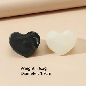 2-piece set of retro French heart rings in black and white marble resin, 1.9cm diameter