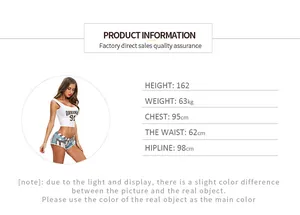 Tabella delle taglie dettagliata e info modella per shorts di jeans sexy a vita bassa