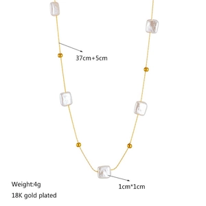 Detail view of gold-plated necklace with dimensions, featuring square pearls and fine chain