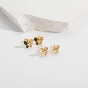 Elegantes Schmetterling-Ohrstecker-Set mit schwarzer Emaille und weißem Perlmutt-Inlay
