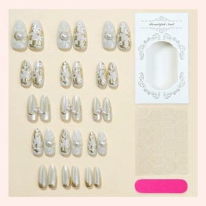 30 Faux ongles Œil de Chat avec Fleurs en Relief Dorées, Perles et Forme Amande Kit