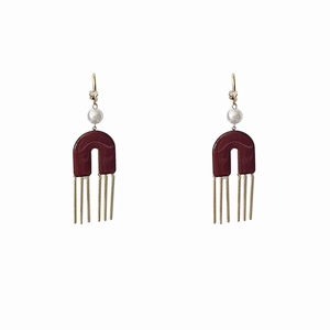 Elegant C-shape pearl tassel earrings with burgundy enamel arch and gold metal fringe