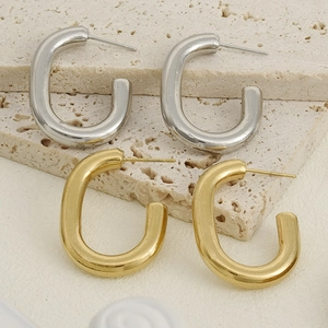 Fashion Stainless Steel Chunky C-Shape Hoop Earrings For Women Minimalist U-Shaped Geometric Metal Earrings Vacuum Plated Jewelry