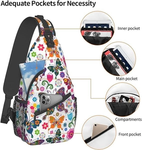 Vue détaillée montrant la poche principale et les compartiments de ce sac bandoulière