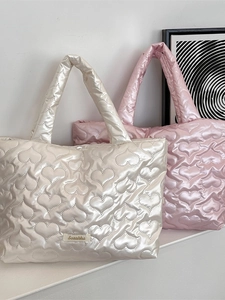 Quilted Puffer Tote Bag Metallic Heart Pattern Butterfly Stitching Shiny PU Casual Street Handbag For Women