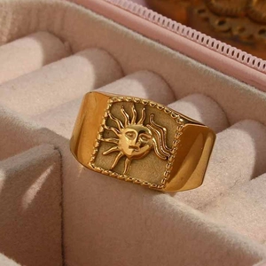 Vintage Sun Face Square Signet Ring For Women Stainless Steel Gold Plated Minimalist Boho Geometric Statement Ring Jewelry