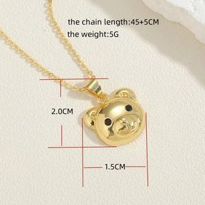 Detailed dimensions of a gold bear pendant necklace with 45+5cm chain and 2.0cm charm