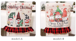 Détails de housses de chaise de Noël en lin avec gnomes et bordures à carreaux rouges