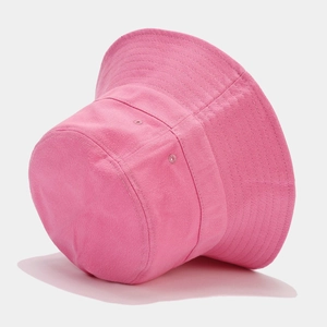 Retro patchwork bucket hat in rose pink cotton with breathable eyelets for sun protection