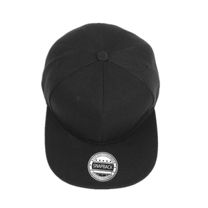 Classic black flat brim snapback baseball hat in high quality cotton for street dance