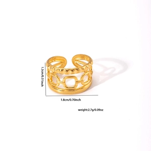 Detail view of 18K gold plated stainless steel ring showing size dimensions and weight