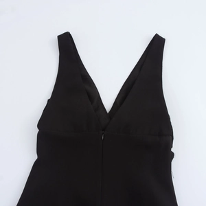 Abito nero sexy senza maniche con scollo a V, fiocco decorativo e zip anteriore