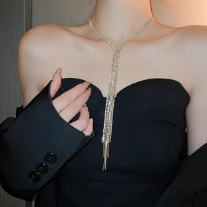 Elegant multi-layer fringe choker necklace with sparkling rhinestones for women