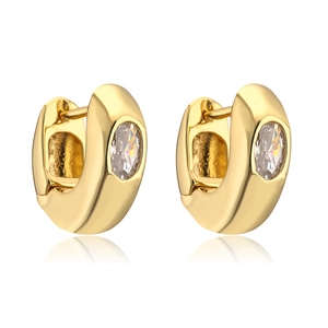 Boucles d'oreilles créoles épaisses plaquées or avec zircons ovales minimalistes