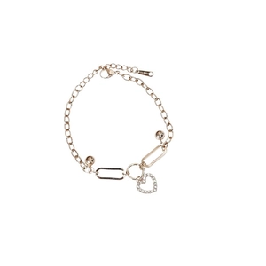 Elegant rose gold heart pendant chain bracelet with shimmering zircons and steel beads