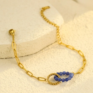 Retro stainless steel gold bracelet with interlocking rings and blue natural stone beads