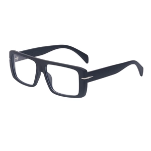 Lunettes de soleil polarisées carrées noires pour hommes avec monture rétro en vue latérale à 45°
