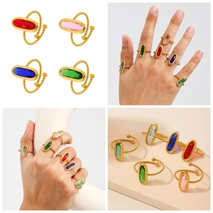 Bagues torsadées dorées luxueuses avec pierres en verre rectangulaires multicolores