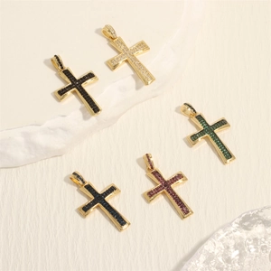Ciondolo Croce Hip Hop Rame Placcato Oro 18K Zirconia Cubica Colorata Intarsiata Per Creazione Gioielli DIY Moda