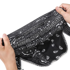 Elastic breathable paisley bandana showing stretch flexibility and fine lockrand stitching