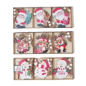 Lot de décorations de Noël en bois avec motifs du Père Noël, de rennes et de bonshommes