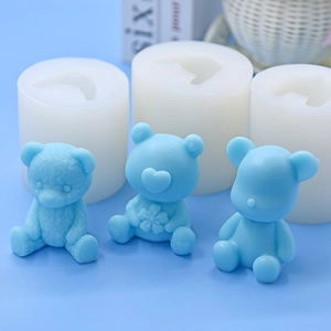 Three-piece set of 3D teddy bear silicone molds for DIY baking and chocolate cake mousse