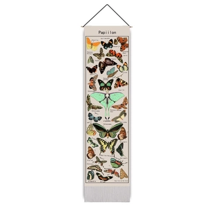 Vintage Schmetterling Wandteppich mit hölzernen Aufhängern und Retro-Illustrationen