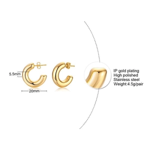 Detailed dimensions of 20mm gold hollow stainless steel hoop earrings with macro texture