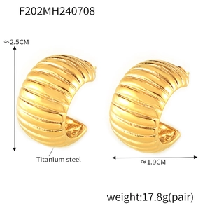 Detail view of 18K gold plated hollow stripe C-shape earrings with dimension measurements